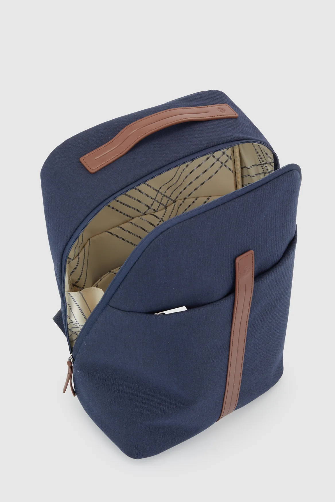 1835-virtuosa-backpack-3.webp Virtuosa Backpack