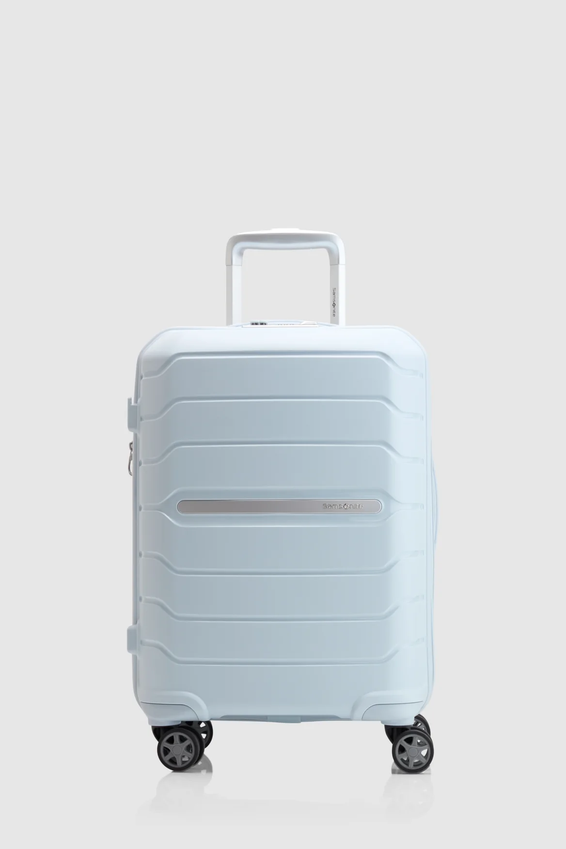 189-oc2lite-carry-on-55cm-suitcase-4.webp Oc2lite Carry-On 55cm Suitcase