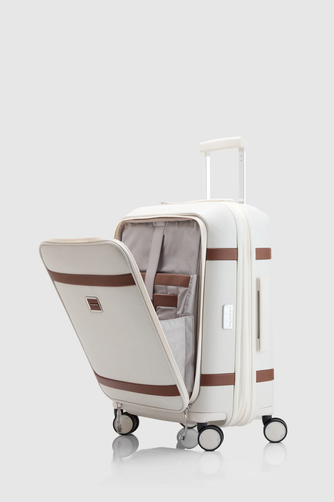 191-image-55cm-front-open-suitcase-3.webp Image 55cm Front Open Suitcase