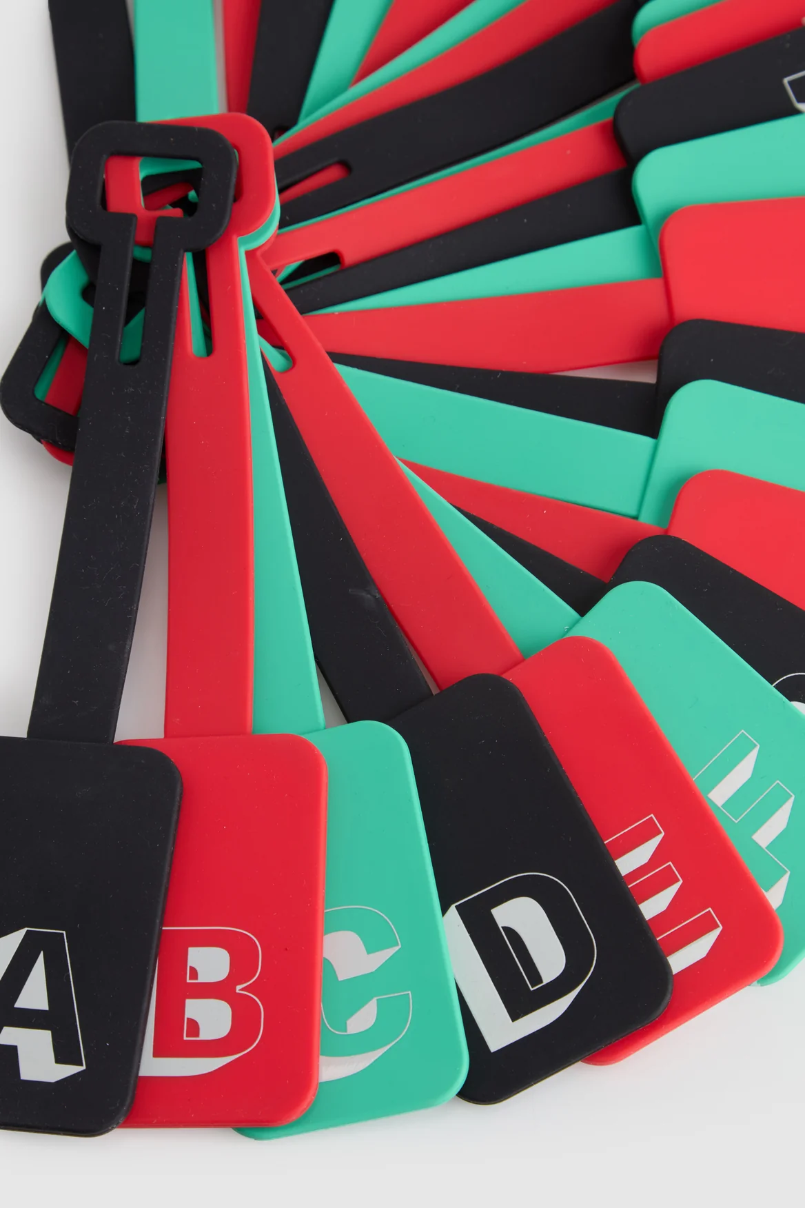 1921-slim-luggage-tag-2.webp Slim Luggage Tag