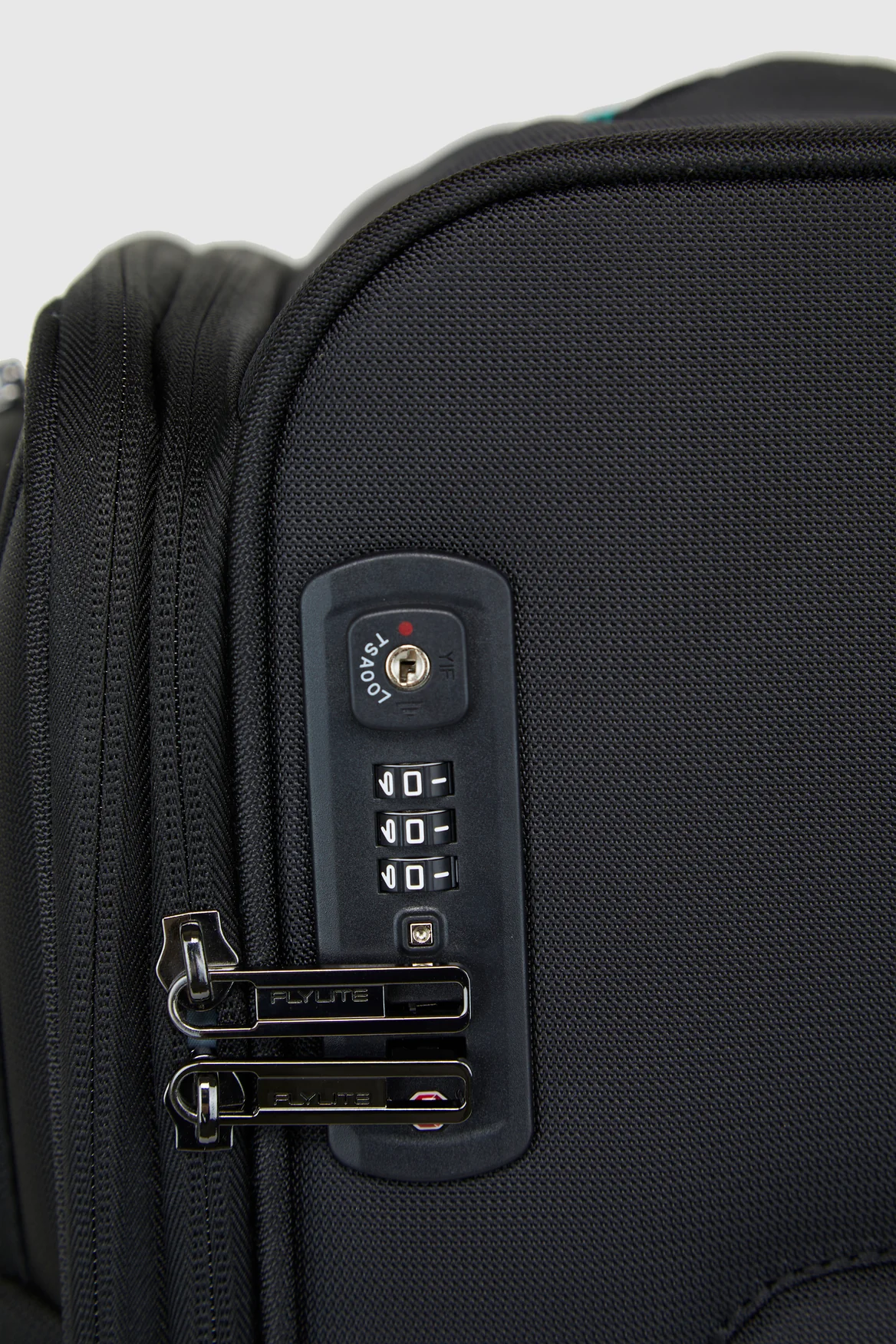 201-spin-air-4-83cm-suitcase-7.webp Spin Air 4 83cm Suitcase