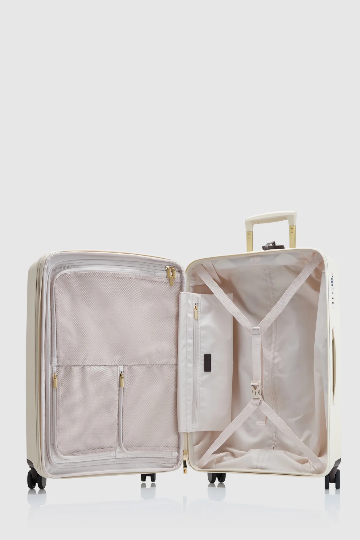 215-noosa-check-in-65cm-suitcase-3.webp Noosa Check-In 65cm Suitcase
