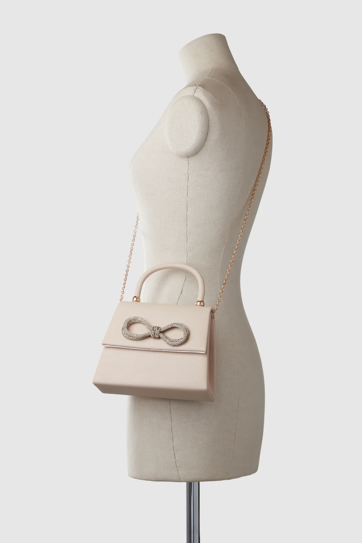 217-top-handle-bag-5.webp Top Handle Bag