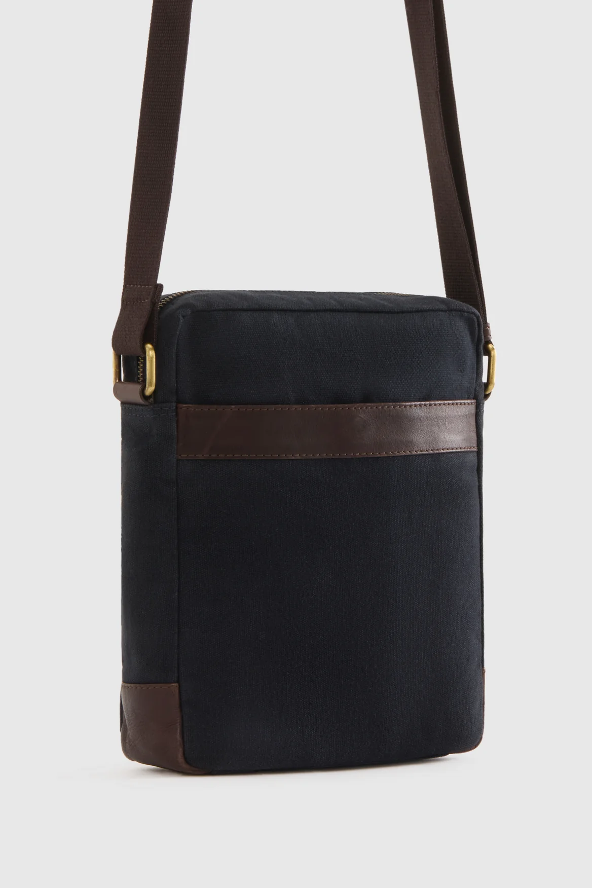 243-noah-canvas-lea-trim-ns-satchel-2.webp Noah Canvas/Lea Trim NS Satchel