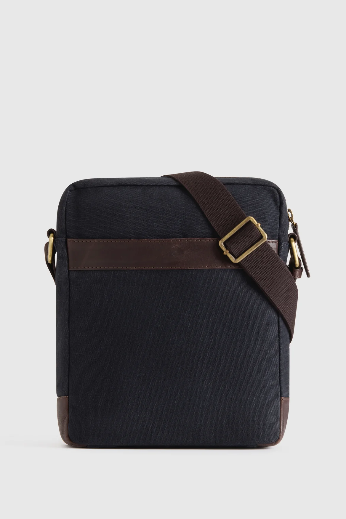 243-noah-canvas-lea-trim-ns-satchel-3.webp Noah Canvas/Lea Trim NS Satchel