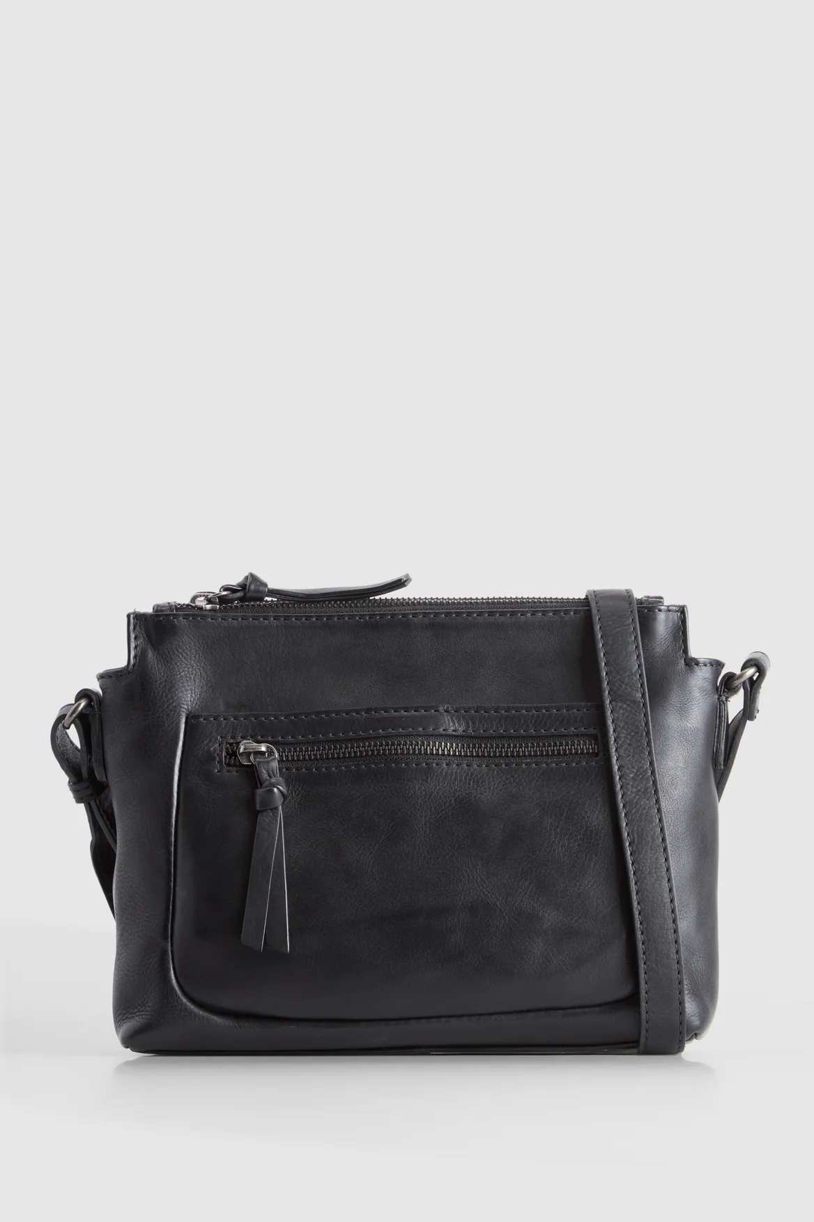 257-cora-leather-crossbody-bag-1.webp Cora Leather Crossbody Bag