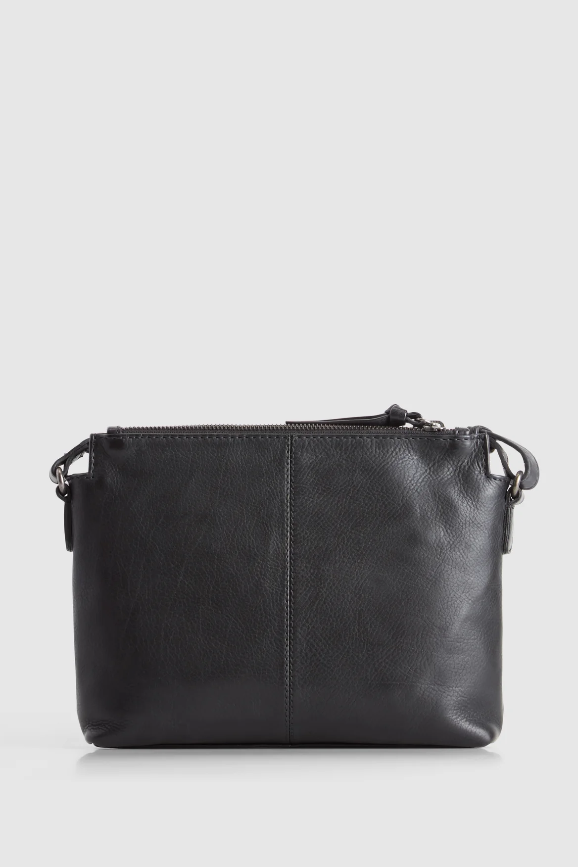 257-cora-leather-crossbody-bag-3.webp Cora Leather Crossbody Bag