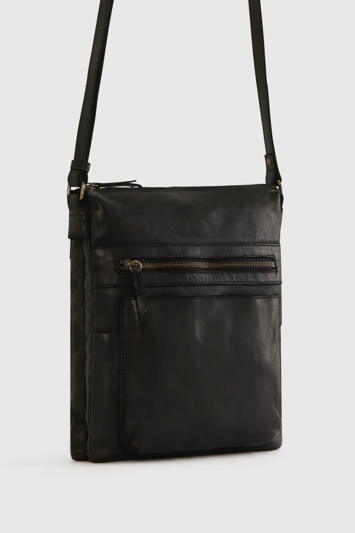 261-maggie-leather-crossbody-bag-2.webp Maggie Leather Crossbody Bag
