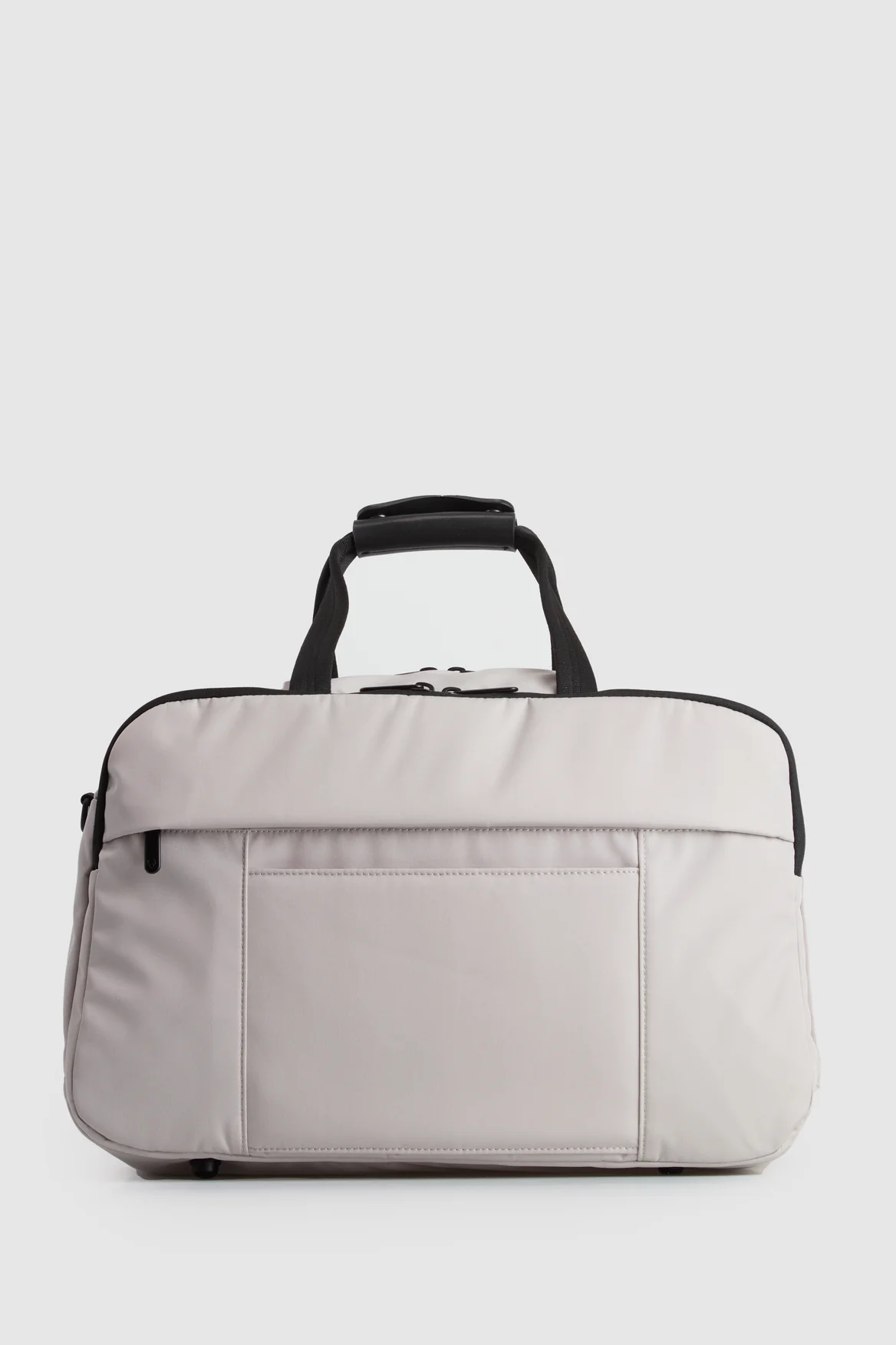 27-urban-light-overnight-bag-3.webp Urban Light Overnight Bag