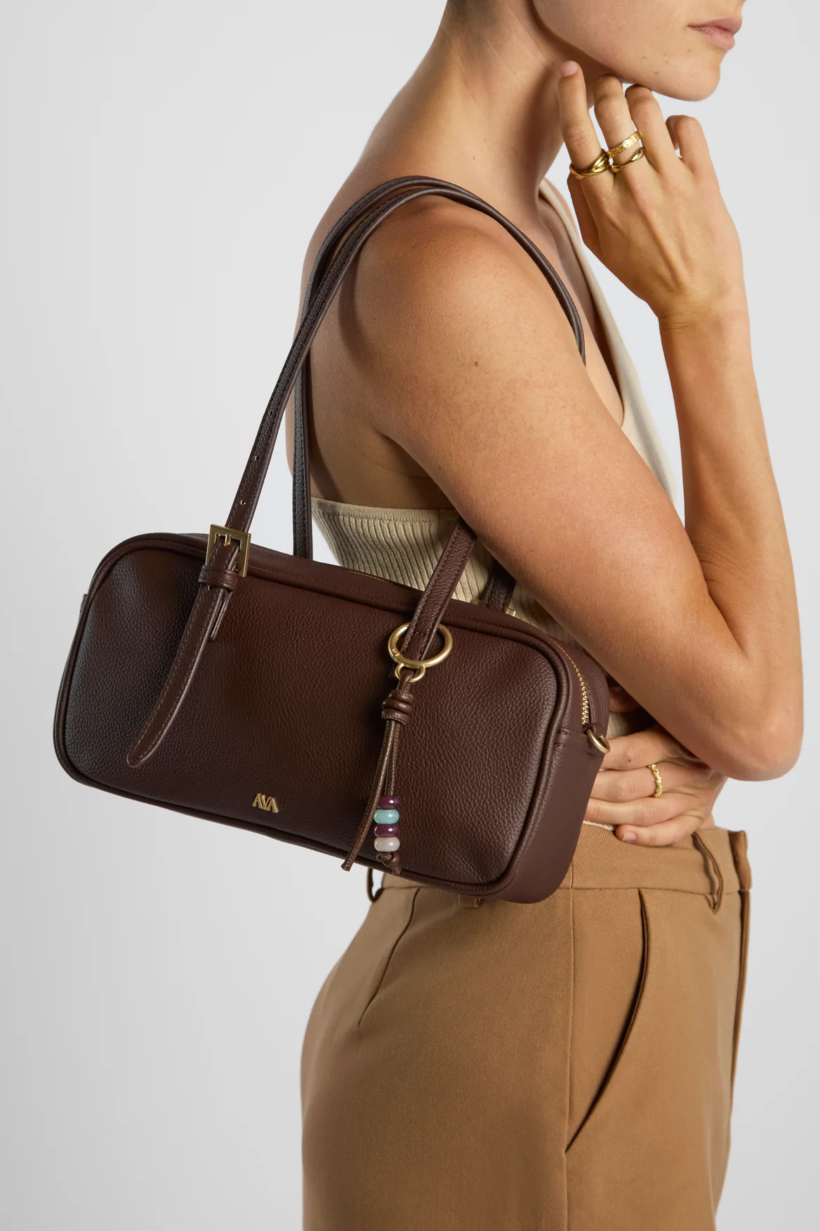 30-aelyn-bowler-bag-3.webp Aelyn Bowler Bag