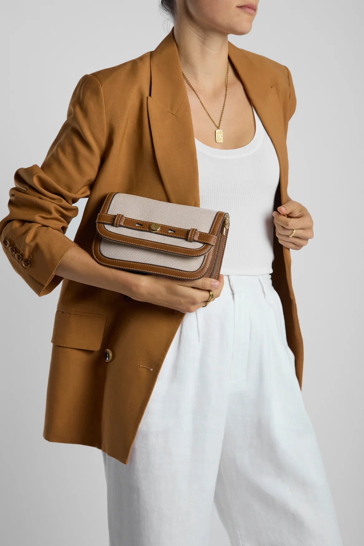 313-raya-canvas-crossbody-3.webp Raya Canvas Crossbody