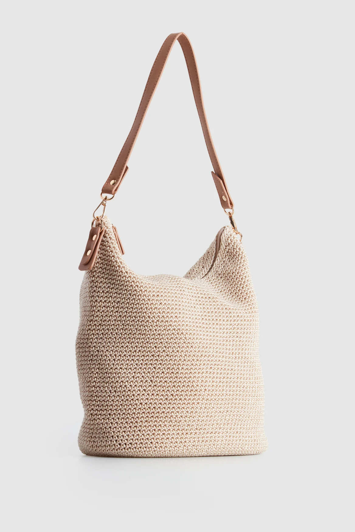 323-rayon-crochet-bucket-bag-2.webp Rayon Crochet Bucket Bag