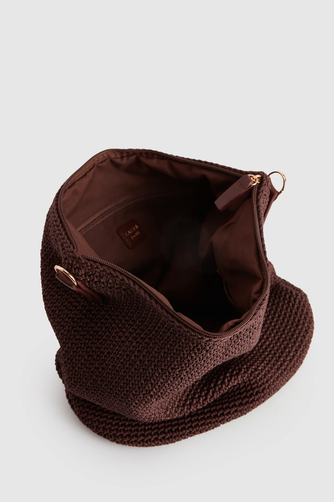 324-rayon-crochet-bucket-bag-4.webp Rayon Crochet Bucket Bag