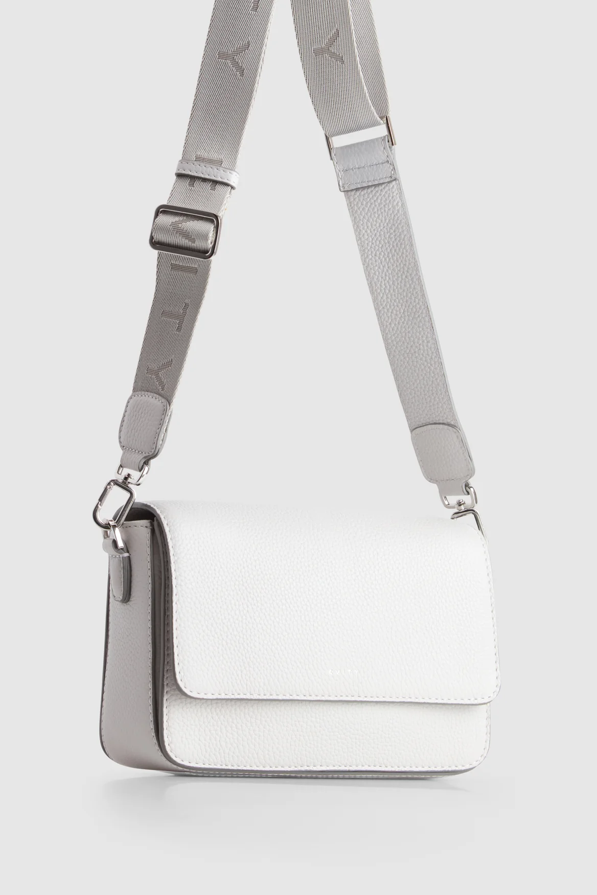 375-grace-leather-flap-crossbody-bag-4.webp Grace Leather Flap Crossbody Bag
