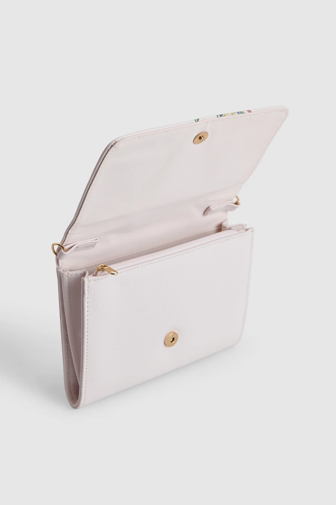 398-floral-crossbody-bag-4.webp Floral Crossbody Bag
