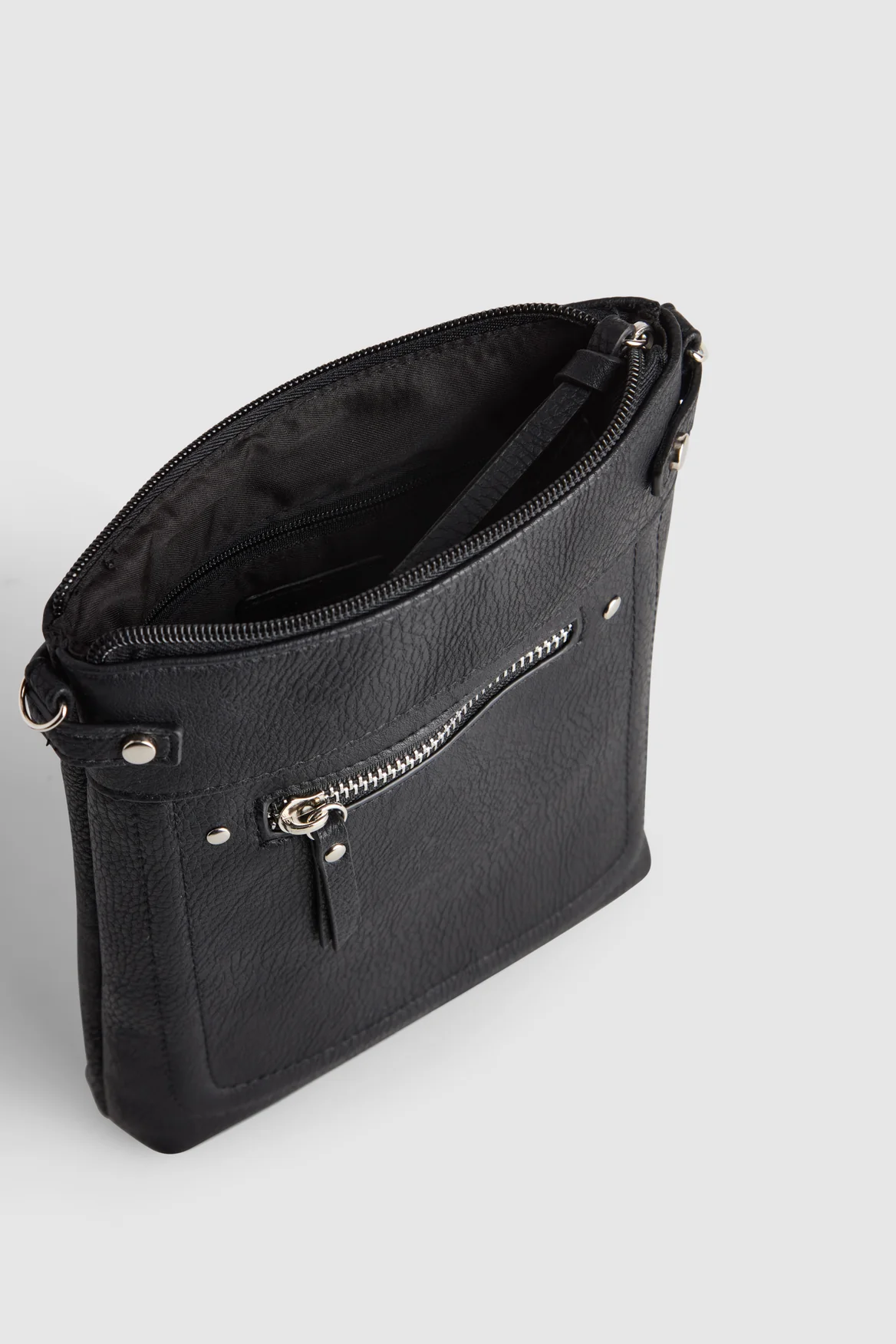 399-crossbody-bag-4.webp Crossbody Bag