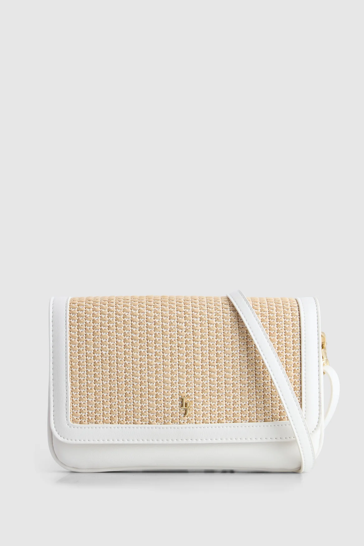 405-straw-crossbody-bag-1.webp Straw Crossbody Bag
