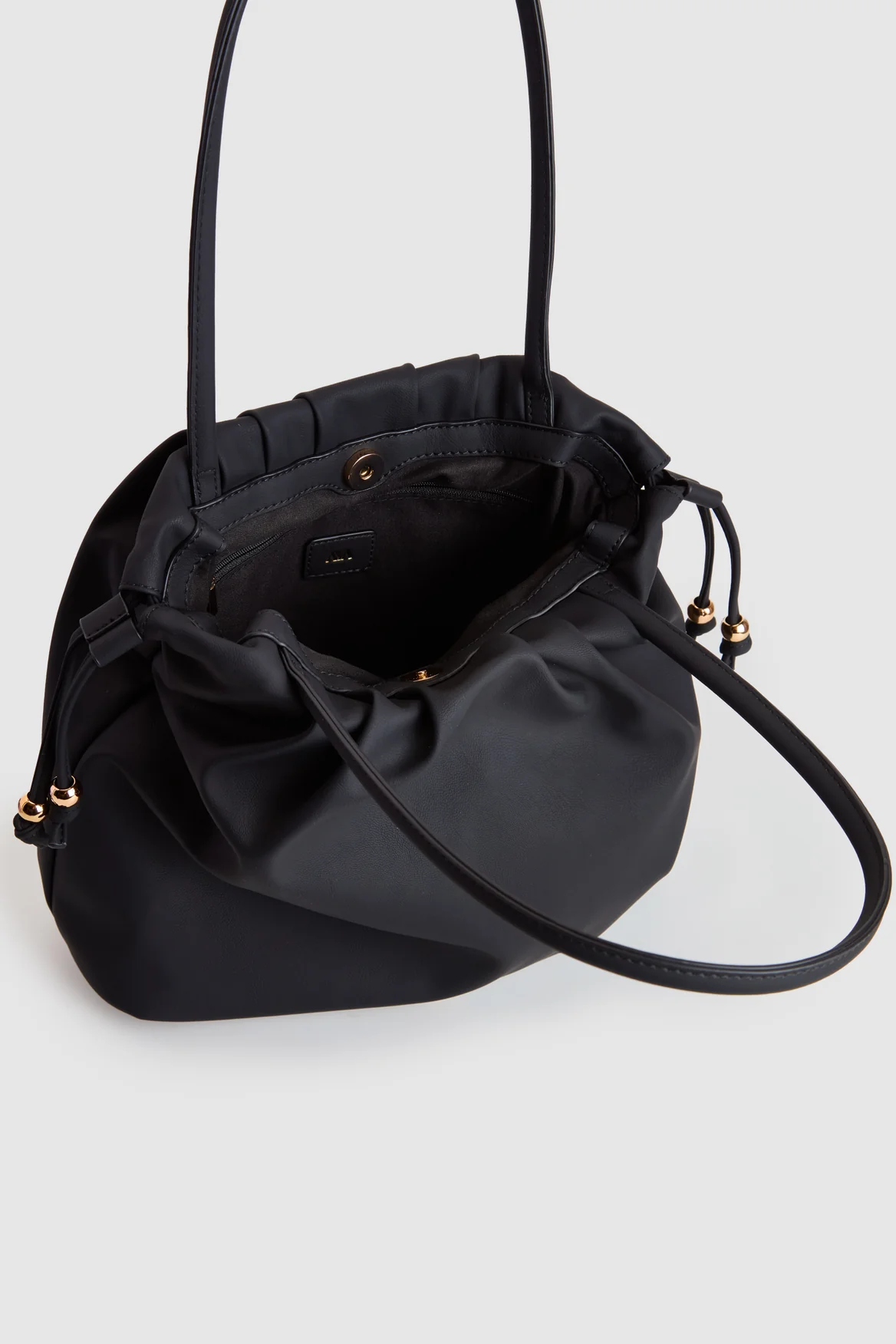 43-millie-tote-bag-4.webp Millie Tote Bag