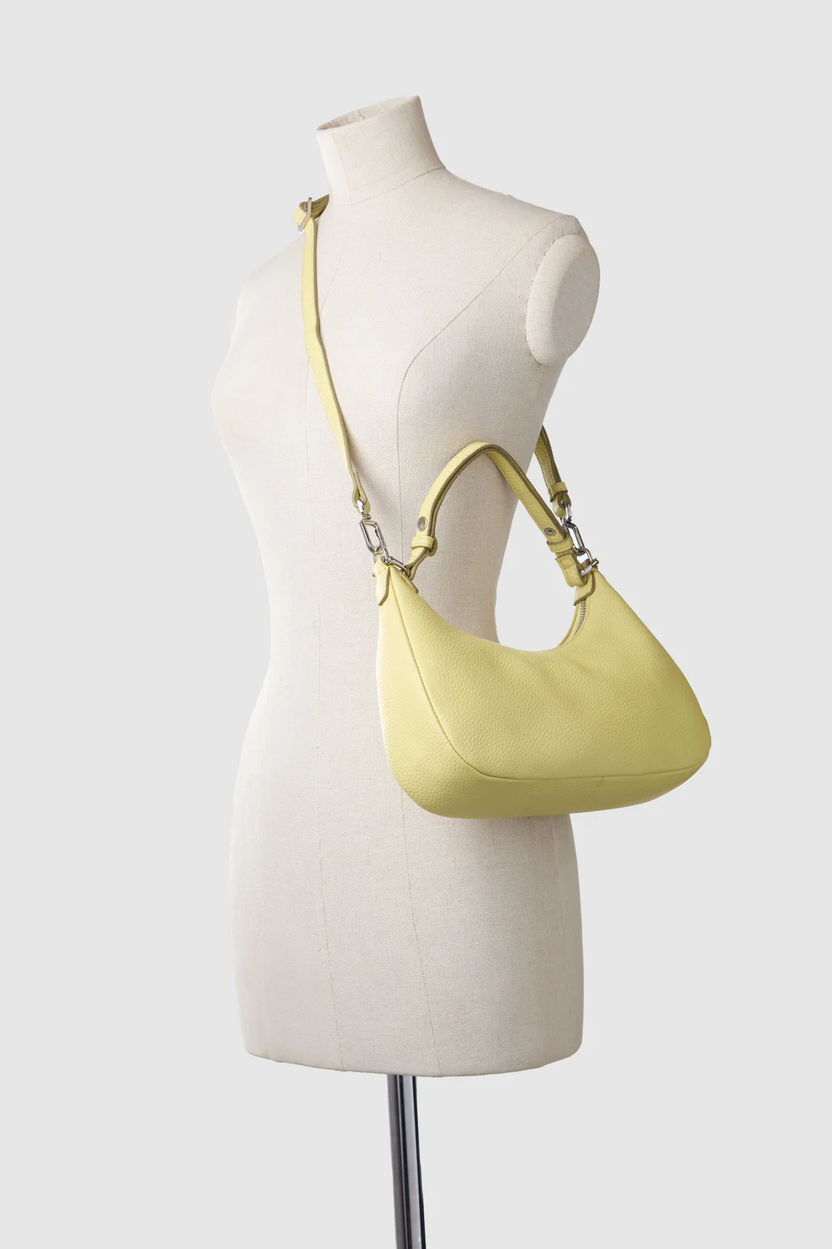 437-grace-leather-shoulder-bag-5.webp Grace Leather Shoulder Bag