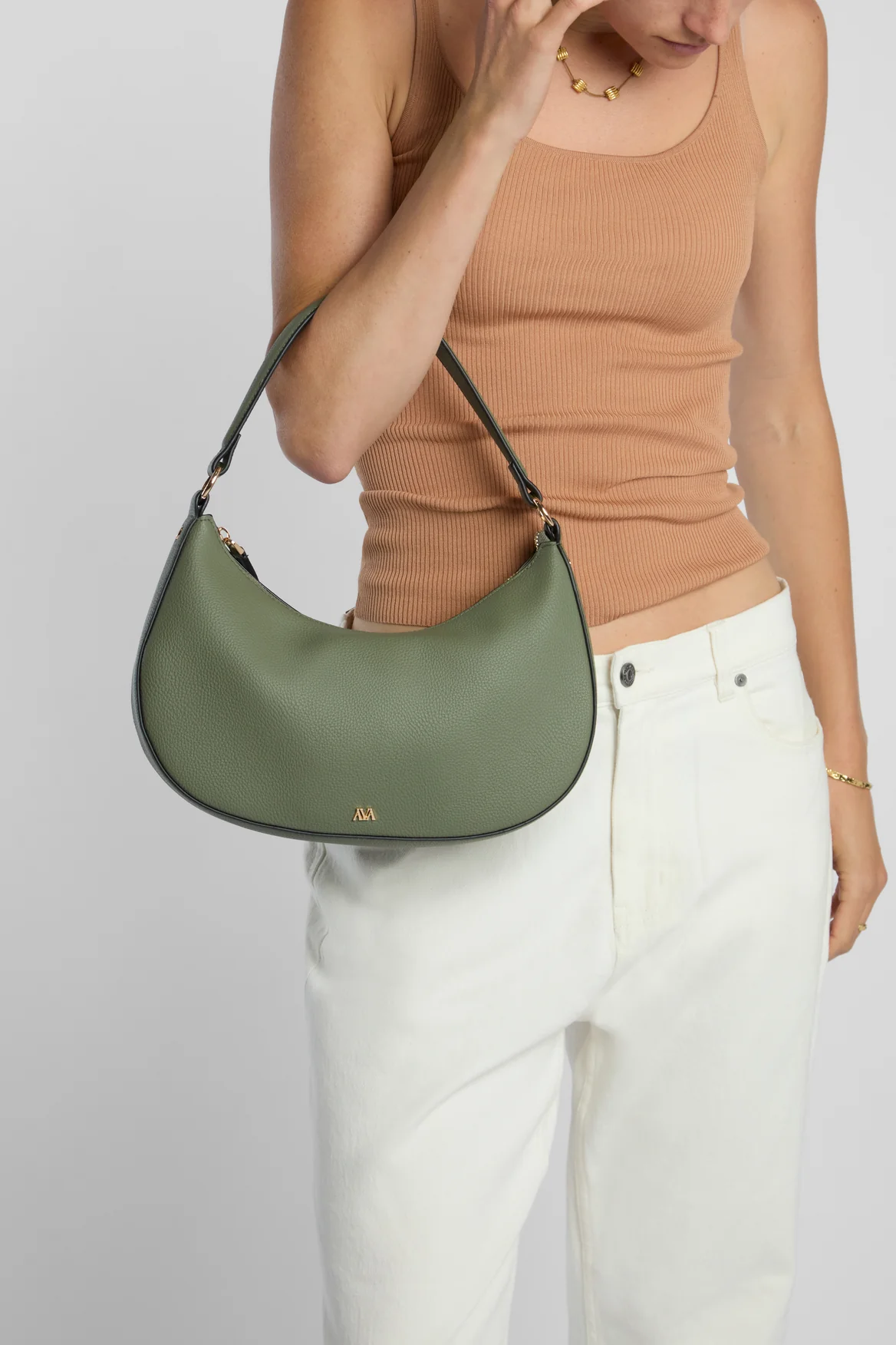 Juni Curved Shoulder Bag