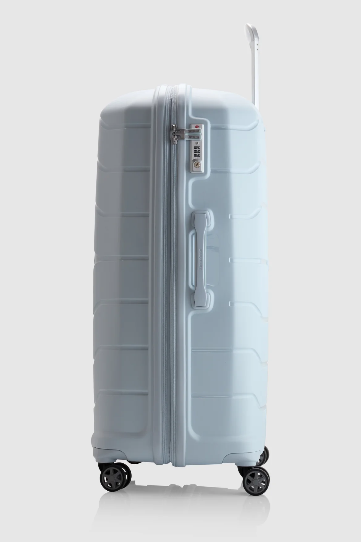 Oc2lite Check-In 81cm Suitcase