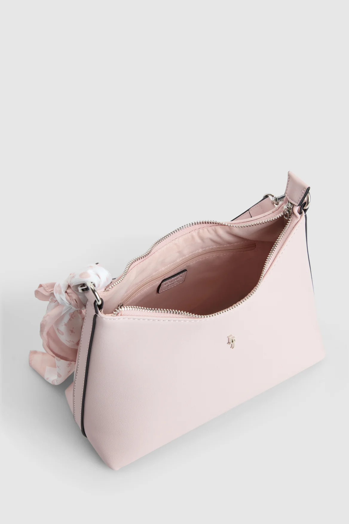 595-scarf-shoulder-hobo-bag-4.webp Scarf Shoulder Hobo Bag