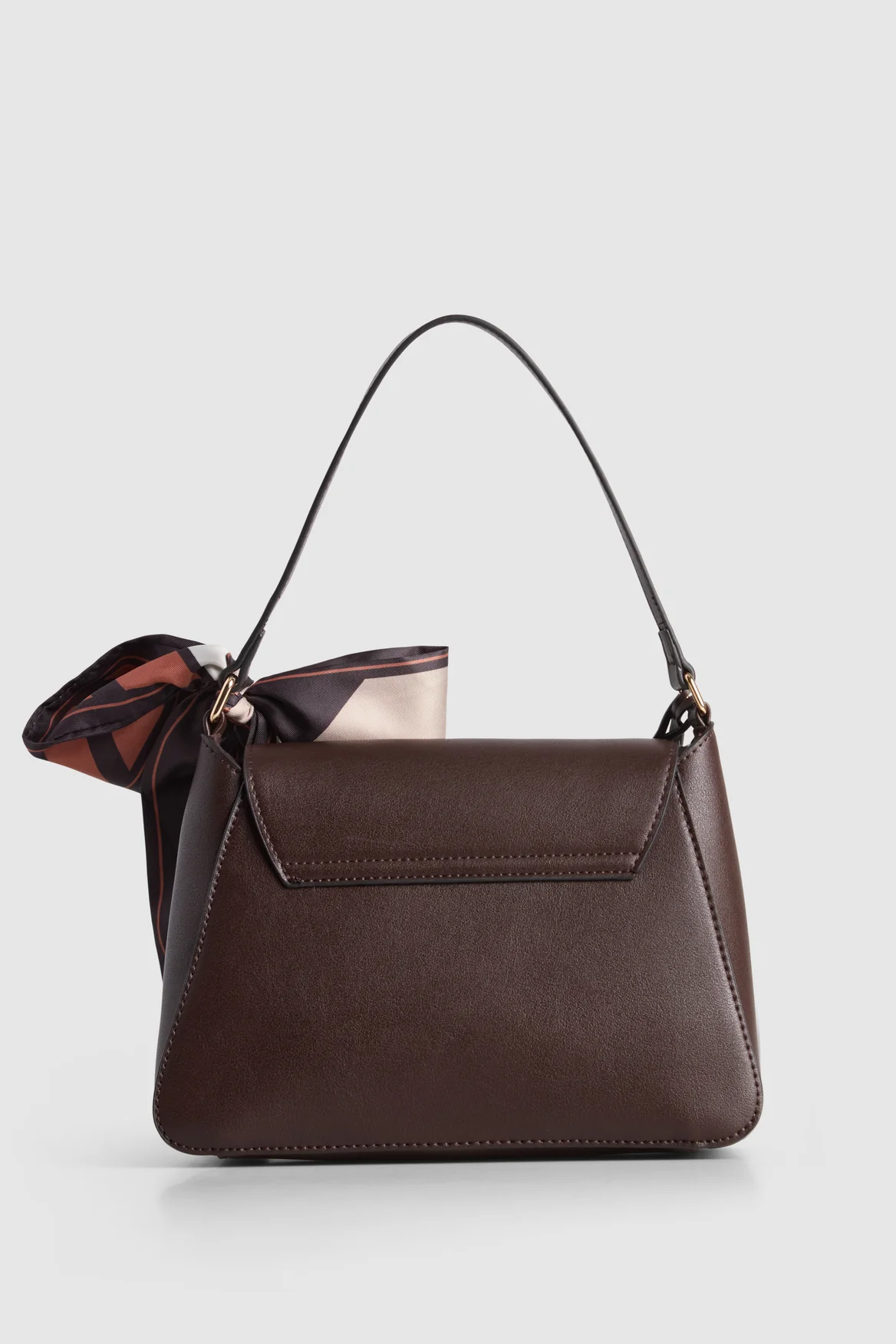 596-scarf-link-shoulder-bag-3.webp Scarf Link Shoulder Bag