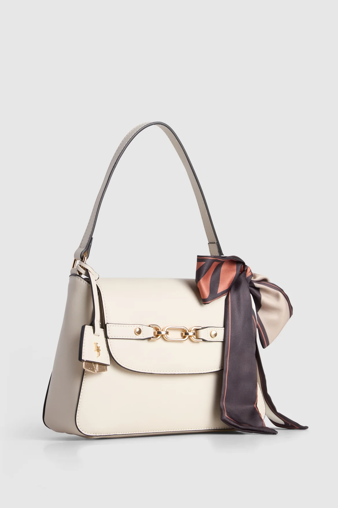 609-scarf-link-shoulder-bag-2.webp Scarf Link Shoulder Bag