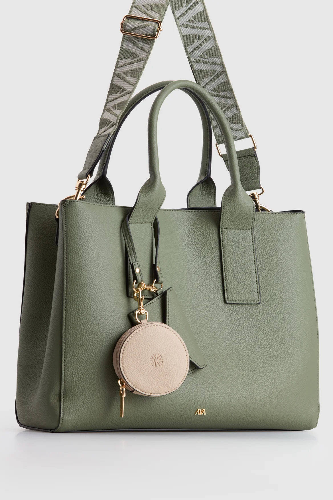 61-juni-carry-all-tote-bag-2.webp Juni Carry All Tote Bag