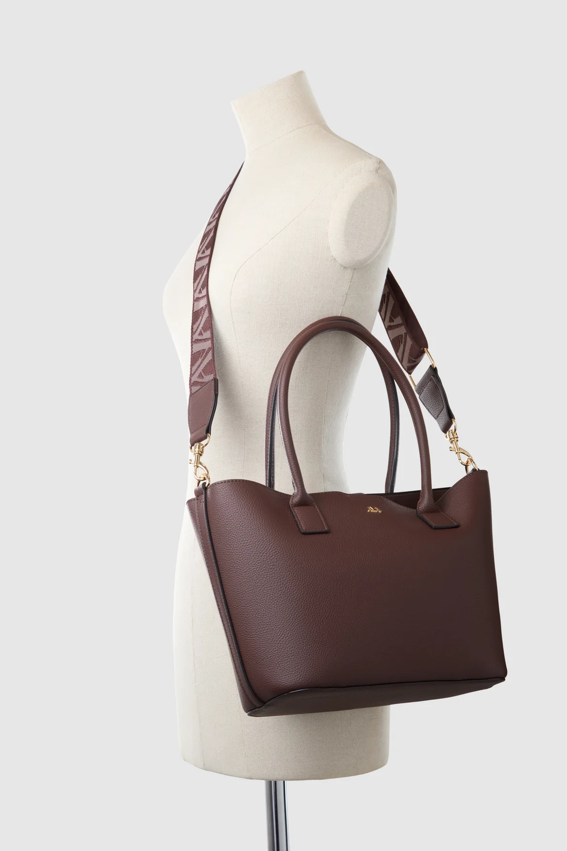 65-juni-small-tote-bag-5.webp Juni Small Tote Bag