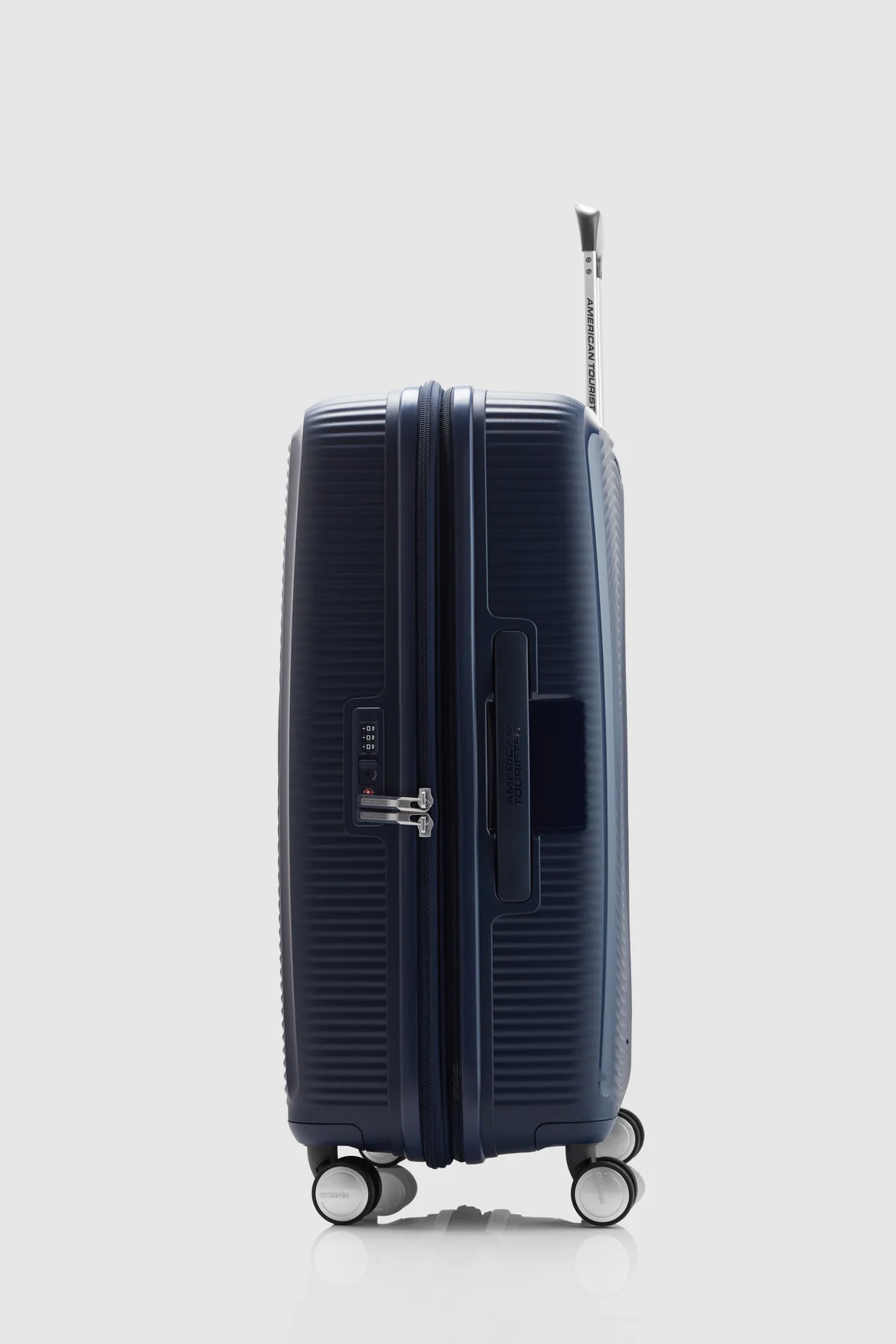 Curio 2 69cm Suitcase