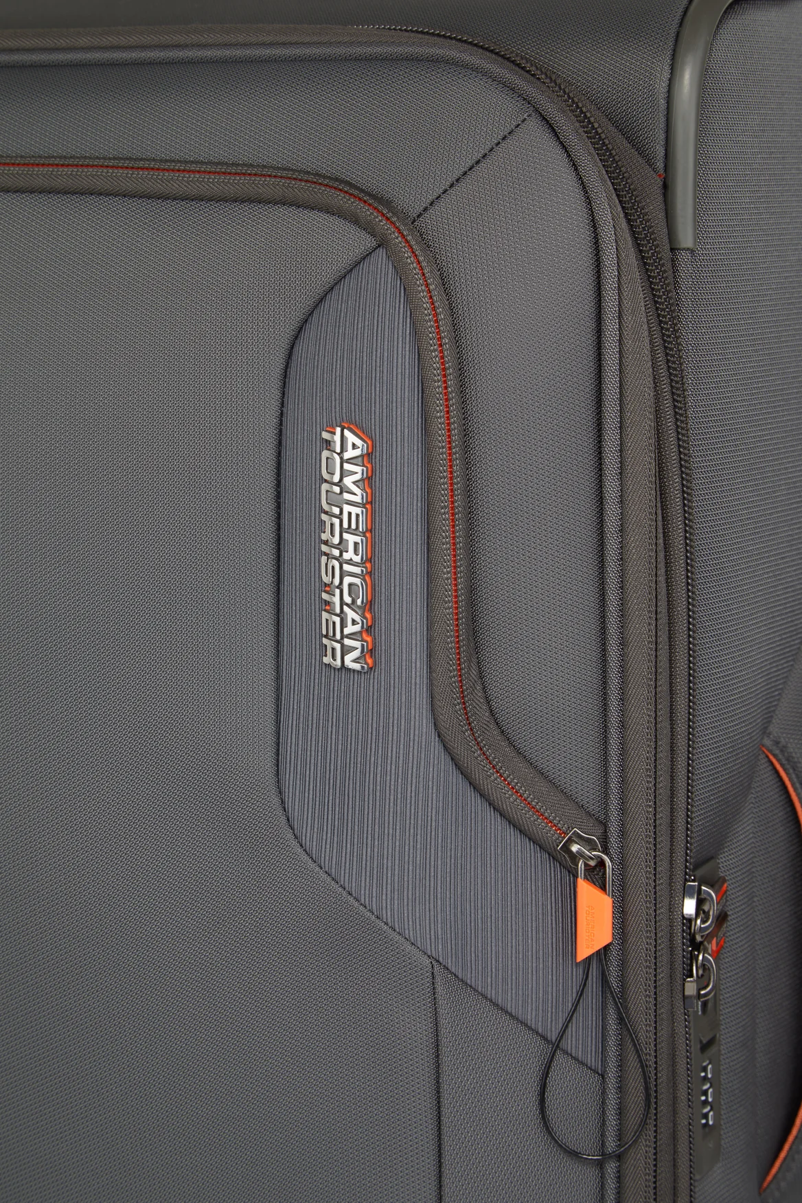 686-applite-5-72cm-case-8.webp Applite 5 72cm Case