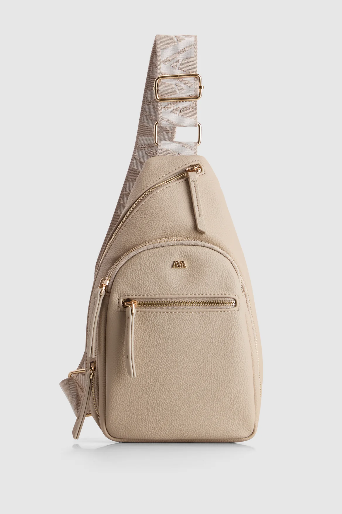 70-juni-sling-backpack-bag-1.webp Juni Sling Backpack Bag