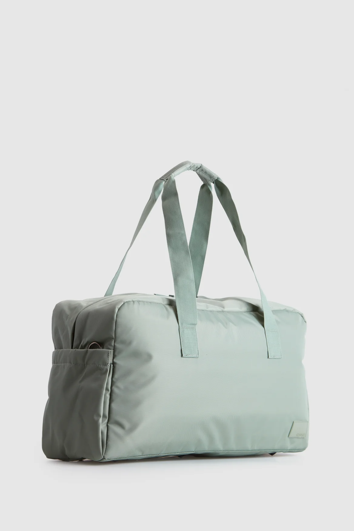 708-urban-groove-duffle-4.webp Urban Groove Duffle