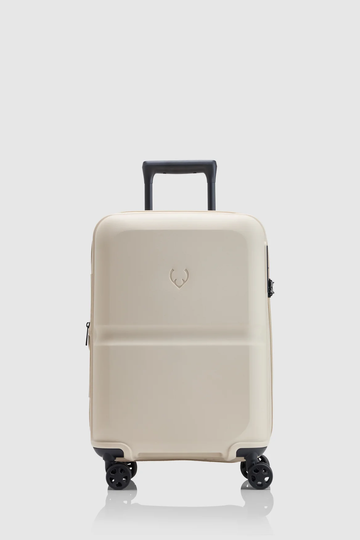 788-single-stripe-55cm-suitcase-4.webp Single Stripe 55cm Suitcase