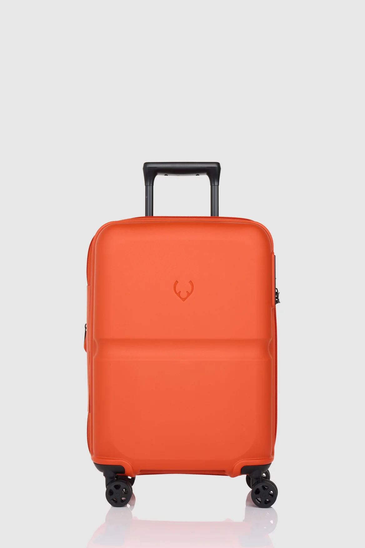 789-single-stripe-55cm-suitcase-4.webp Single Stripe 55cm Suitcase