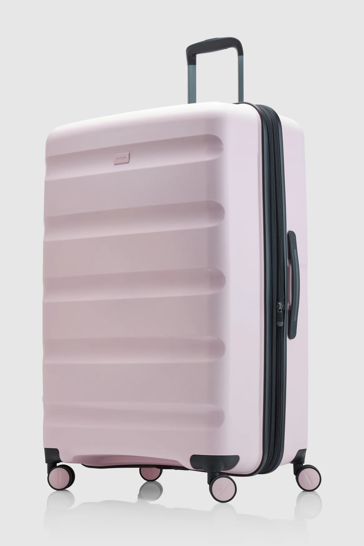 807-gloss-stripe-78cm-suitcase-1.webp Gloss Stripe 78cm Suitcase