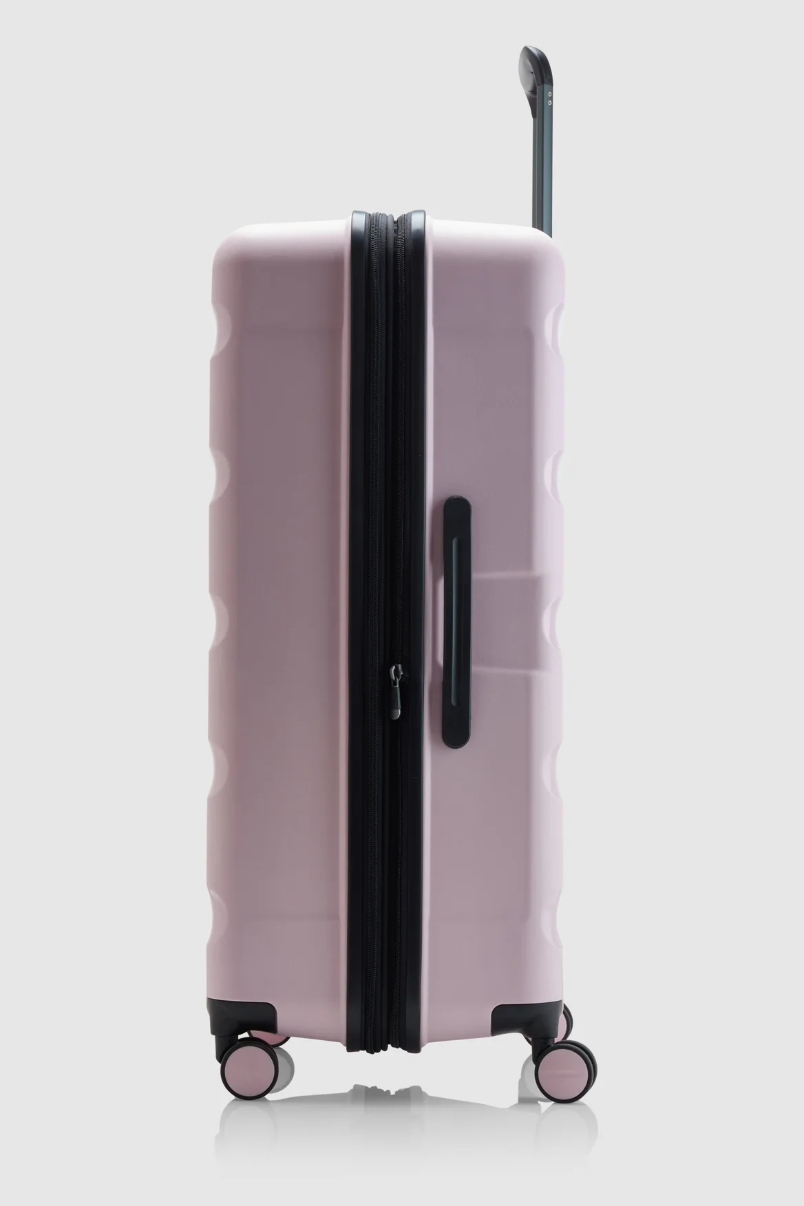 807-gloss-stripe-78cm-suitcase-2.webp Gloss Stripe 78cm Suitcase