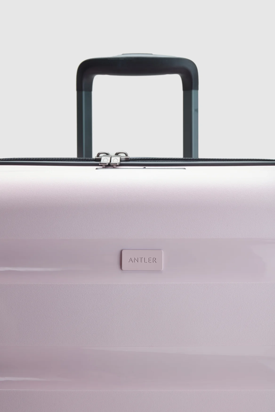 807-gloss-stripe-78cm-suitcase-8.webp Gloss Stripe 78cm Suitcase