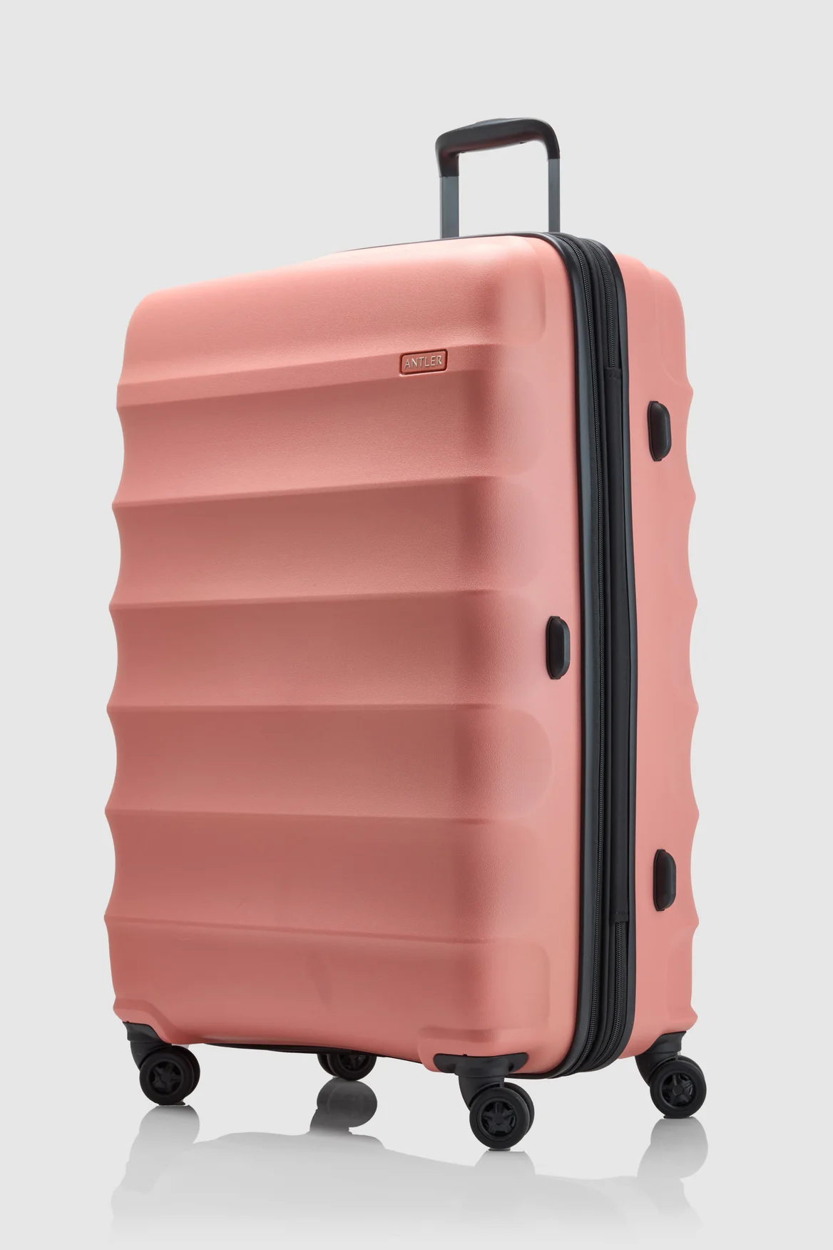 Juno Check-In 79cm Suitcase