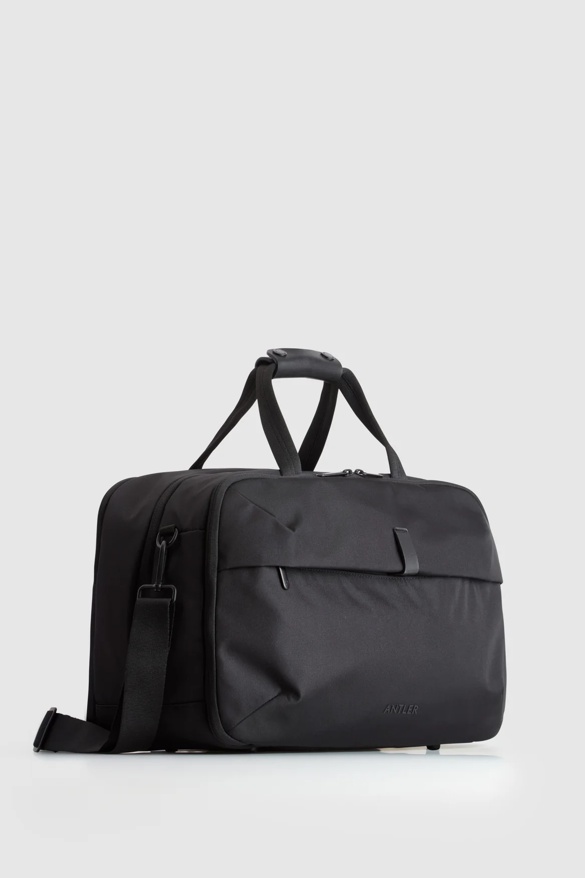 826-urban-light-overnight-bag-2.webp Urban Light Overnight Bag