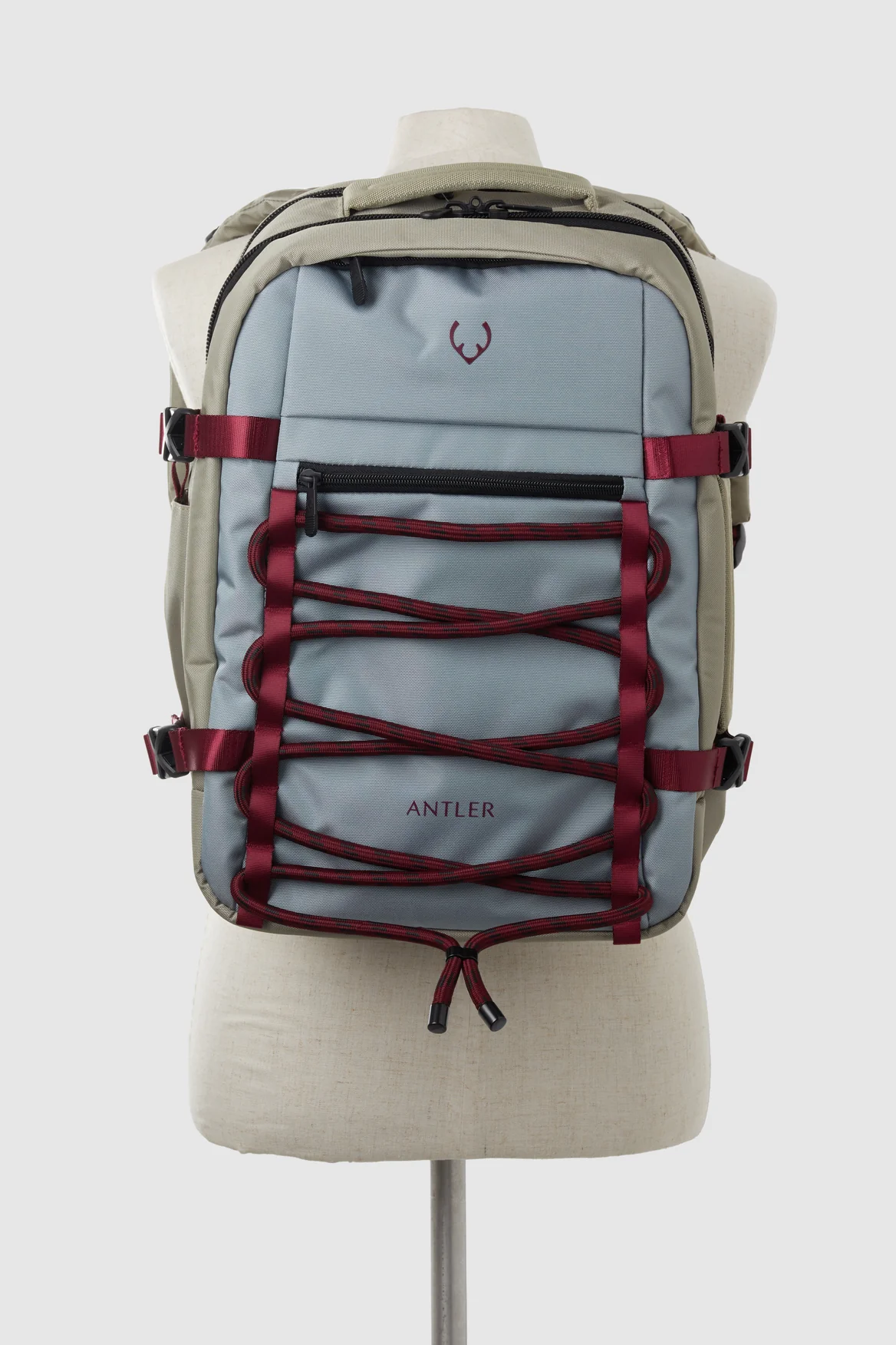 843-discovery-bag-expandable-backpack-4.webp Discovery Bag Expandable Backpack