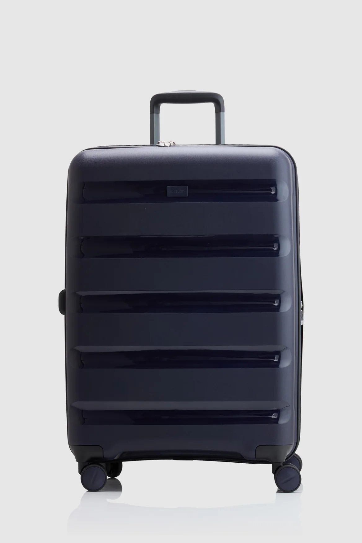 862-gloss-stripe-68cm-suitcase-4.webp Gloss Stripe 68cm Suitcase