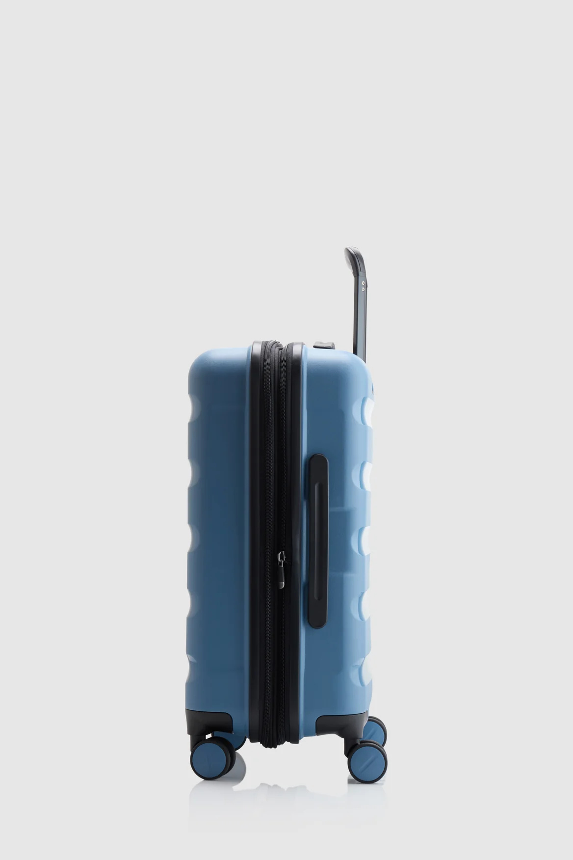 Gloss Stripe 55cm Suitcase