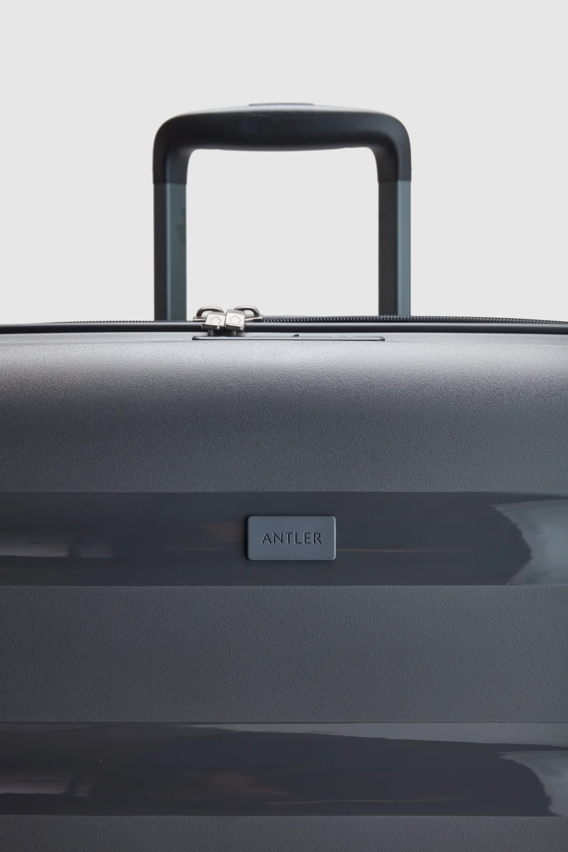 867-gloss-stripe-55cm-suitcase-8.webp Gloss Stripe 55cm Suitcase