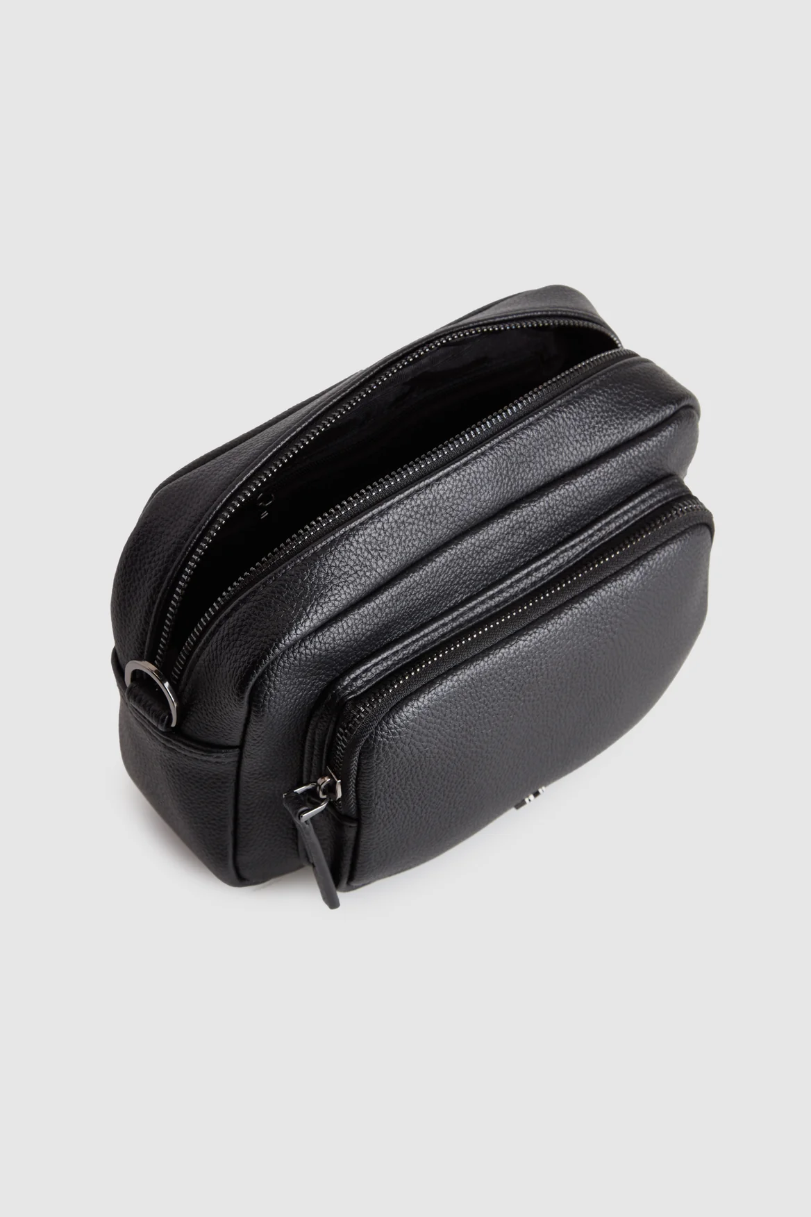 875-juni-crossbody-bag-4.webp Juni Crossbody Bag