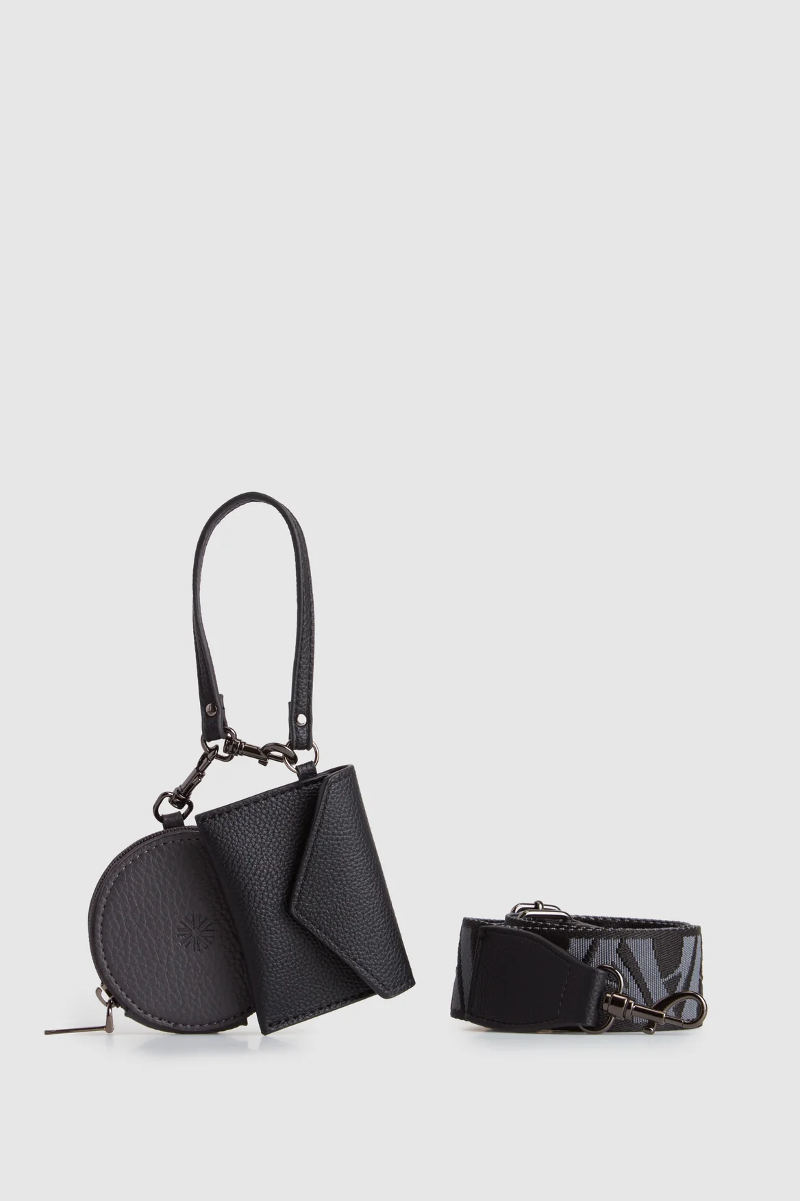 894-juni-carry-all-tote-bag-5.webp Juni Carry All Tote Bag