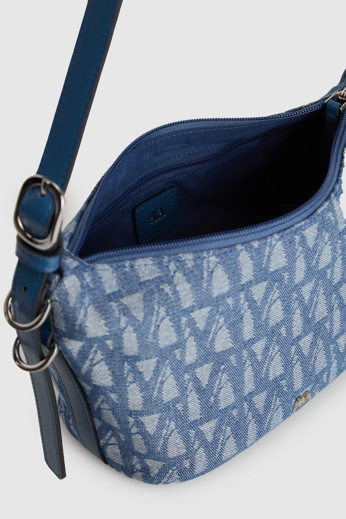 90-zoey-slouchy-shoulder-bag-4.webp Zoey Slouchy Shoulder Bag