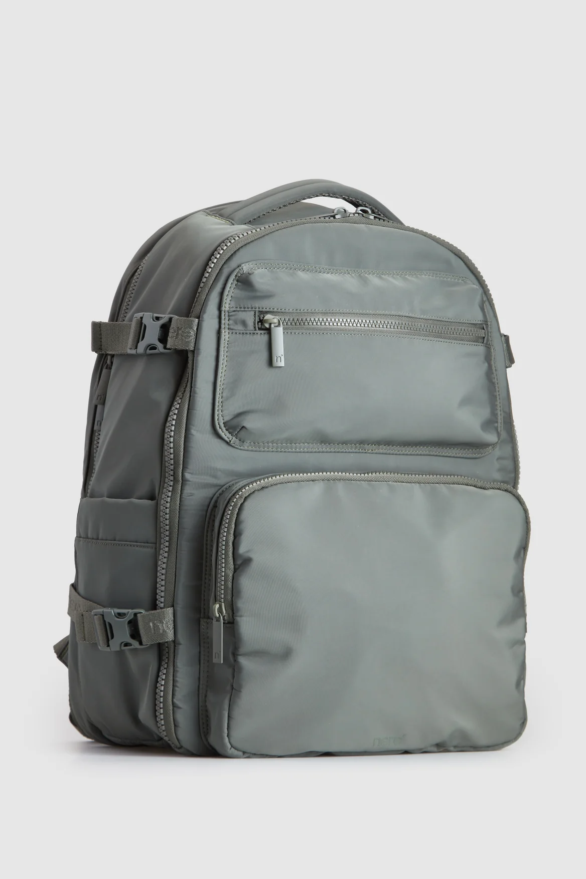 914-seeker-traveller-backpack-2.webp Seeker Traveller Backpack
