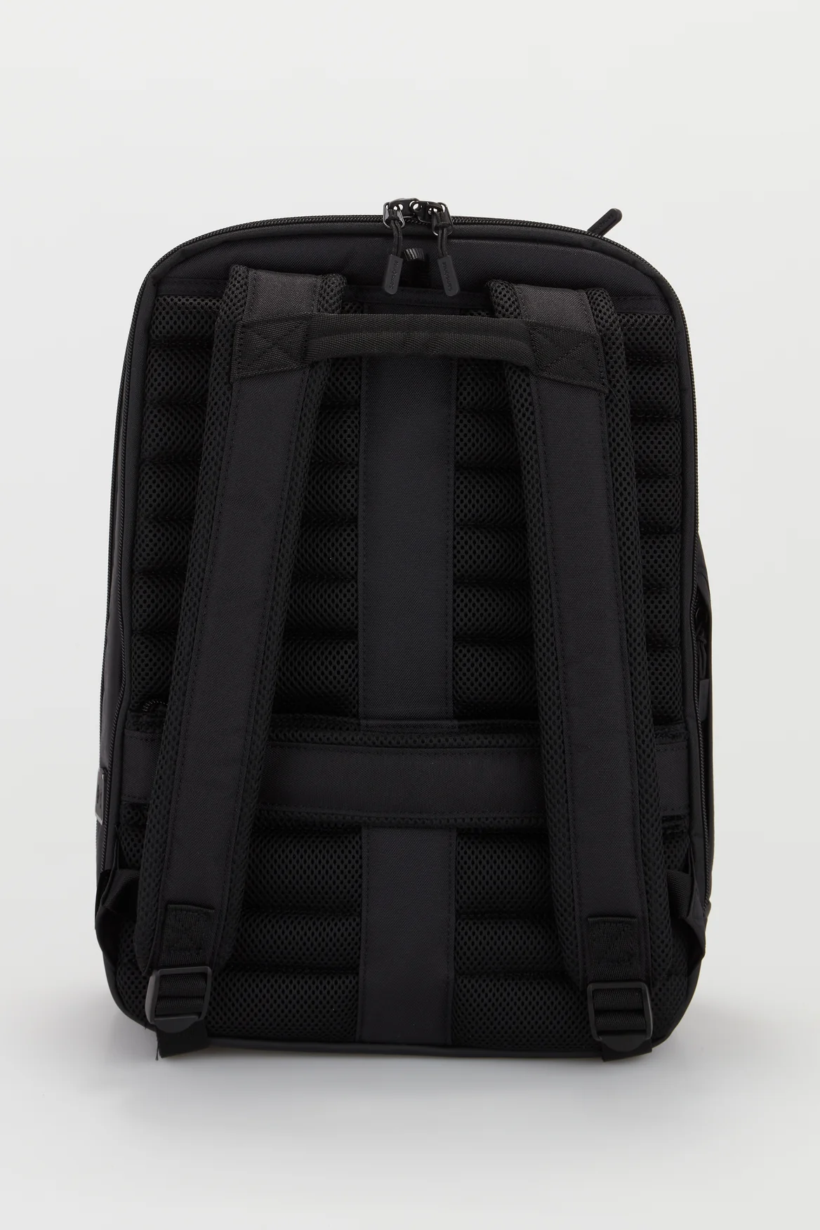 916-stackd-biz-15-6-backpack-2.webp Stackd Biz 15.6" Backpack